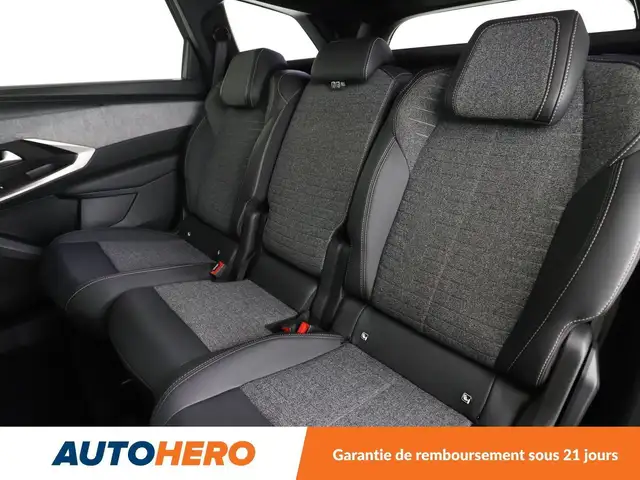 Peugeot 5008 view 14