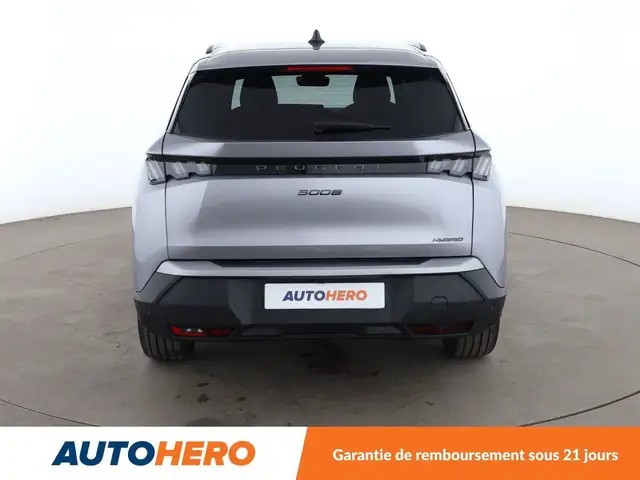 Peugeot 5008 view 5