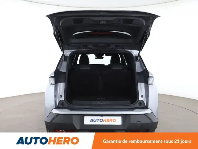 Peugeot 5008 view 16