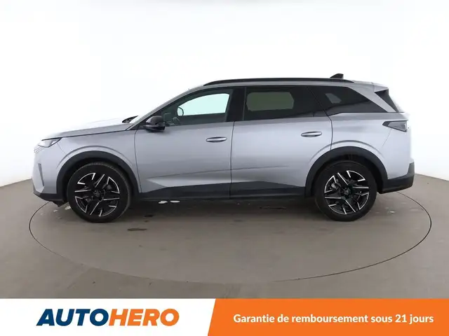 Peugeot 5008 view 3