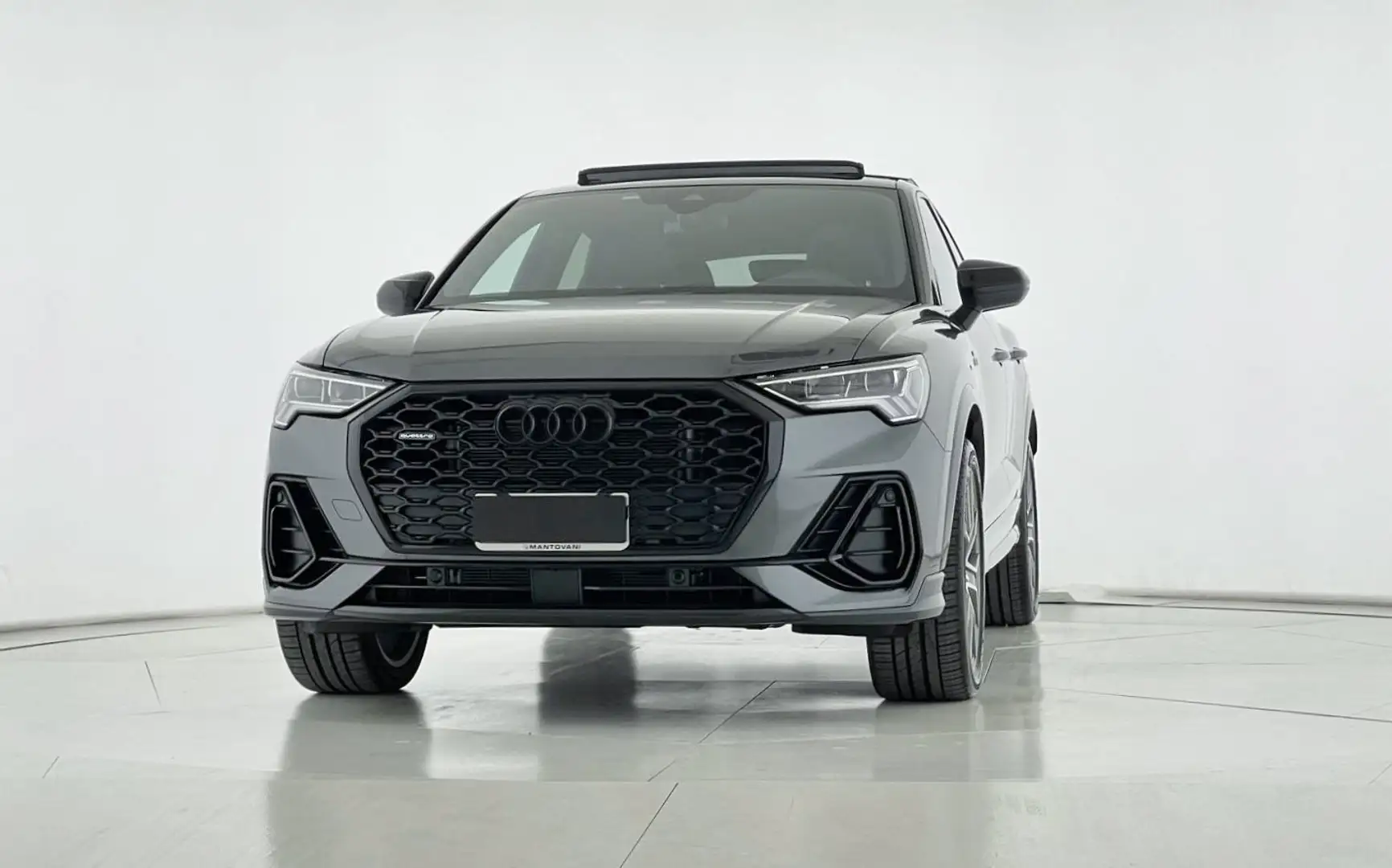 Audi Q3 40 TDI quattro S tronic S line edition Grigio - 2