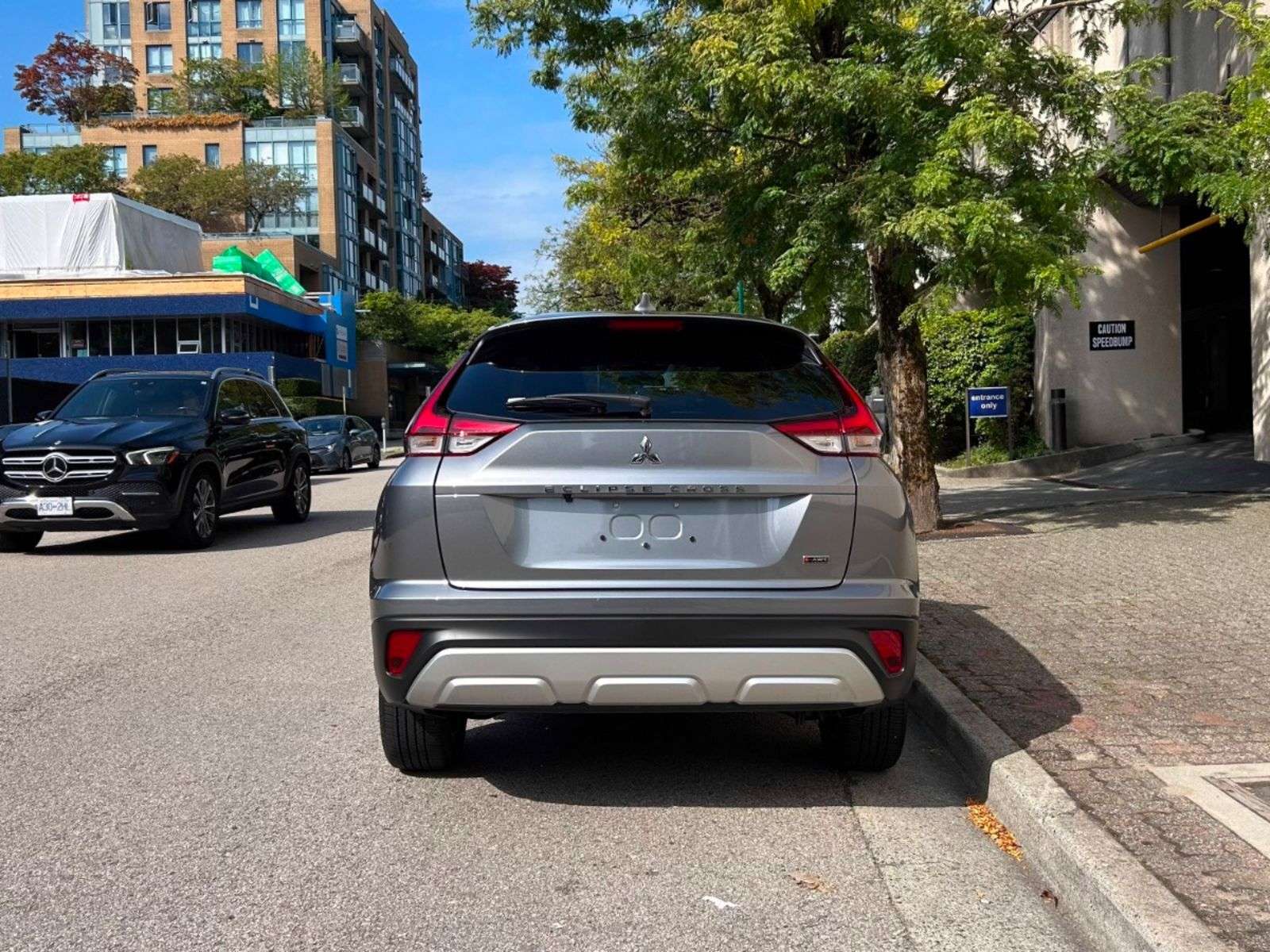 2026 Mitsubishi Eclipse Cross SE | CLEAN CARFAX | HEATED FRONT SEATS — снимка 1