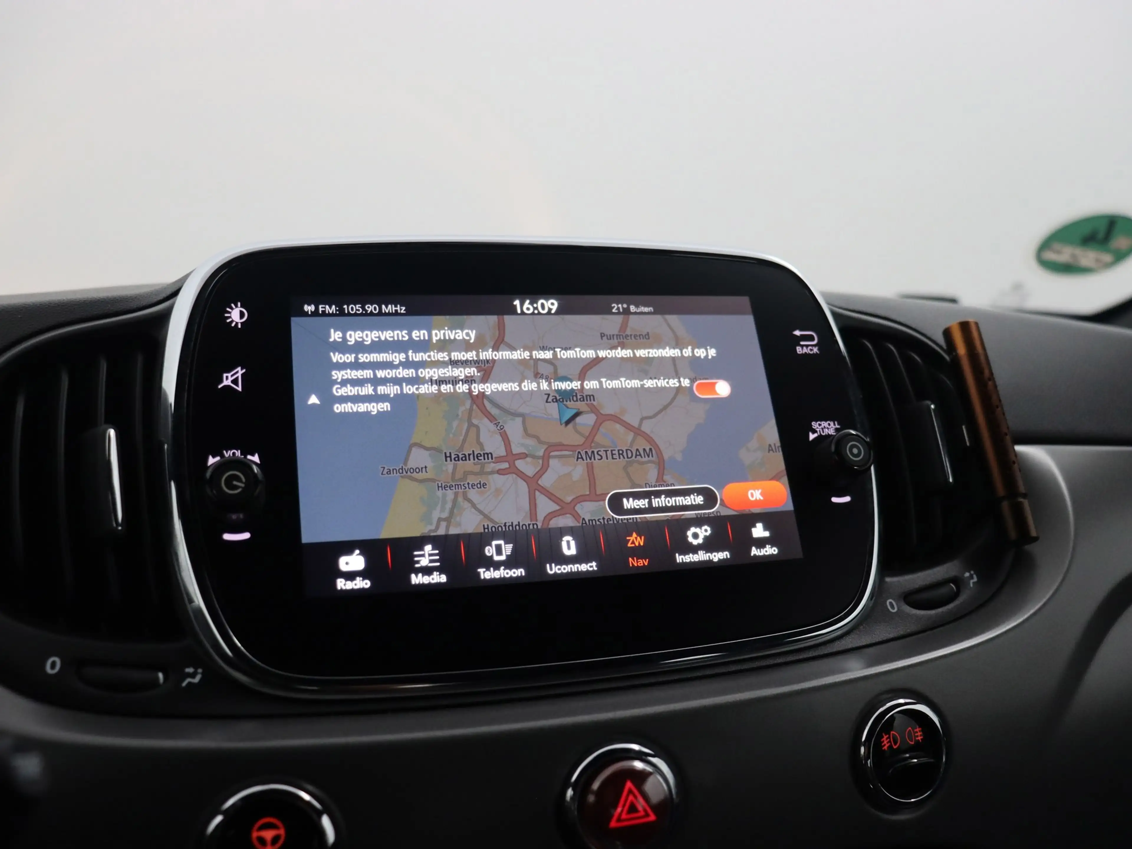 Fiat 500 1.2 Lounge cabrio — photo 13