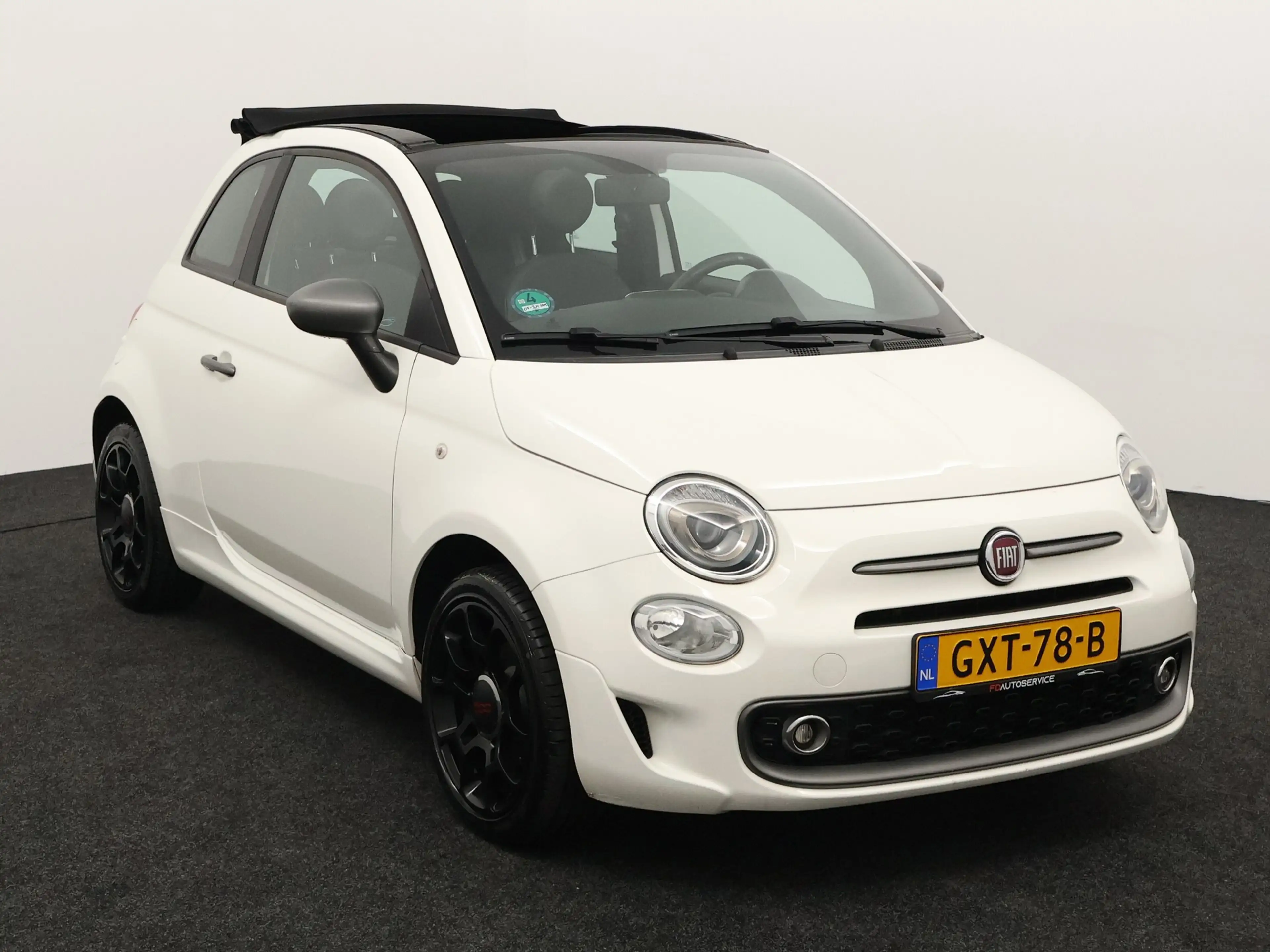 Fiat 500 1.2 Lounge cabrio — photo 7
