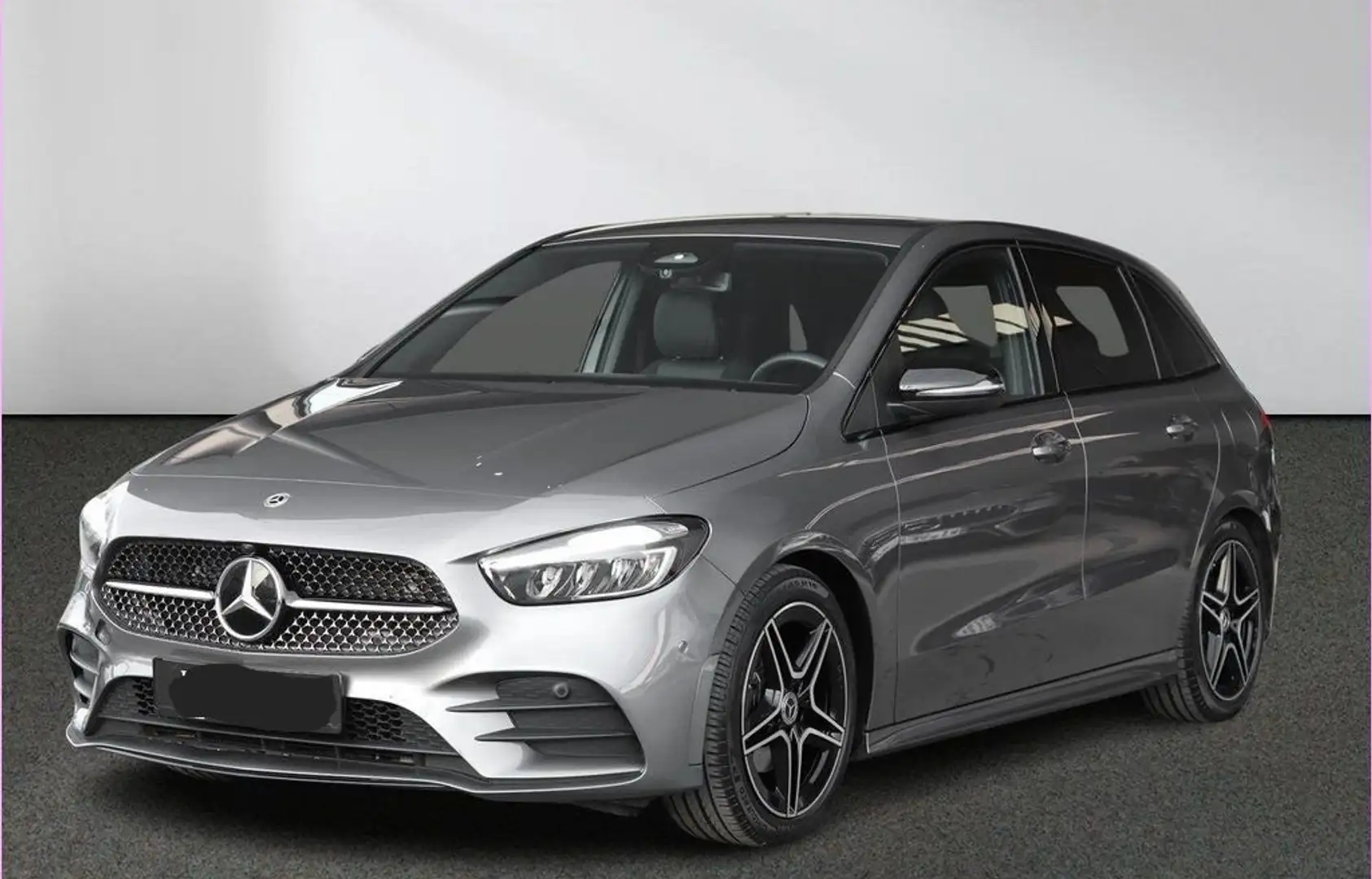 Mercedes-Benz B 180 B 180 Automatic AMG Line Night Pack Camera 18" Grijs - 1