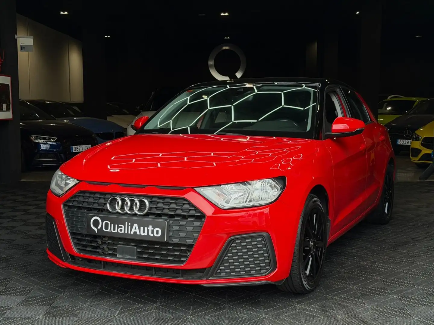 Audi A1 Sportback 25 TFSI Rojo - 2