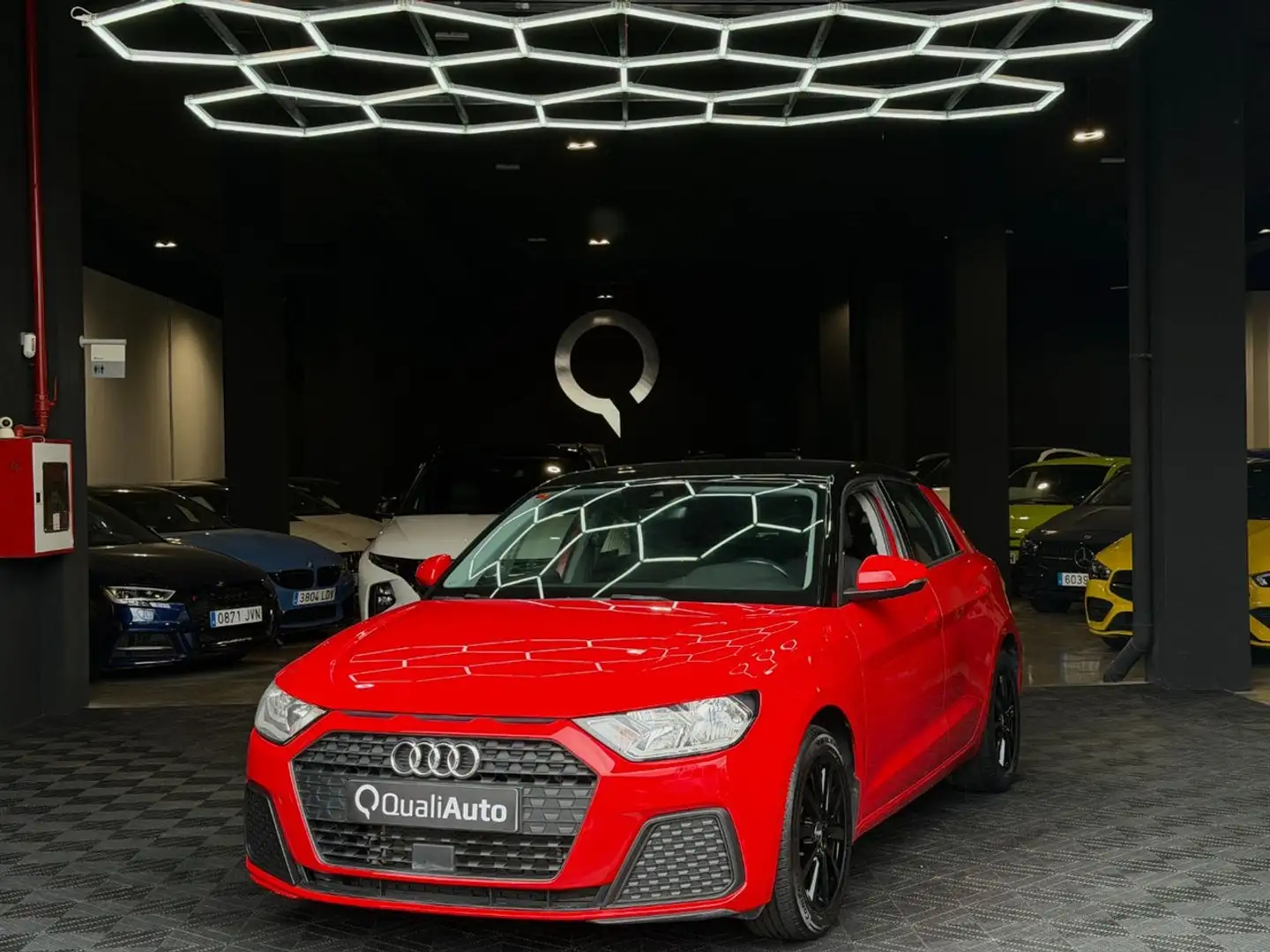 Audi A1 Sportback 25 TFSI Rojo - 1