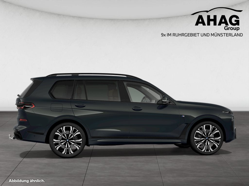 BMW X7 xDrive40d — photo 8