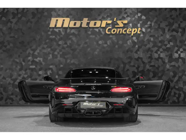 Mercedes-Benz Amg GT view 5