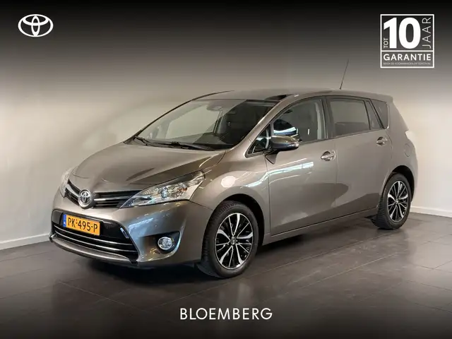 Toyota Verso 1.6 VVT-i SkyView Edition | Trekhaak | Parkeersens