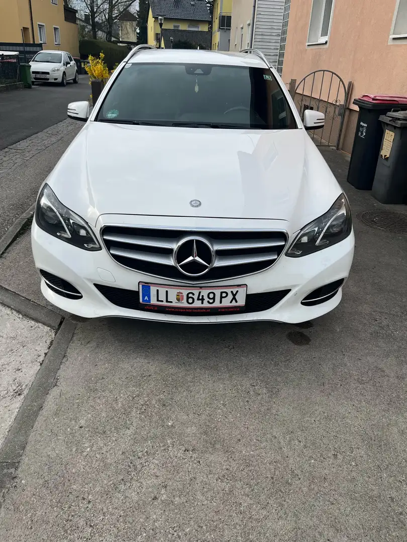 Mercedes-Benz E 220 T BlueTEC BlueEFFICIENCY Edition 9G-TRONIC Avantga - 2