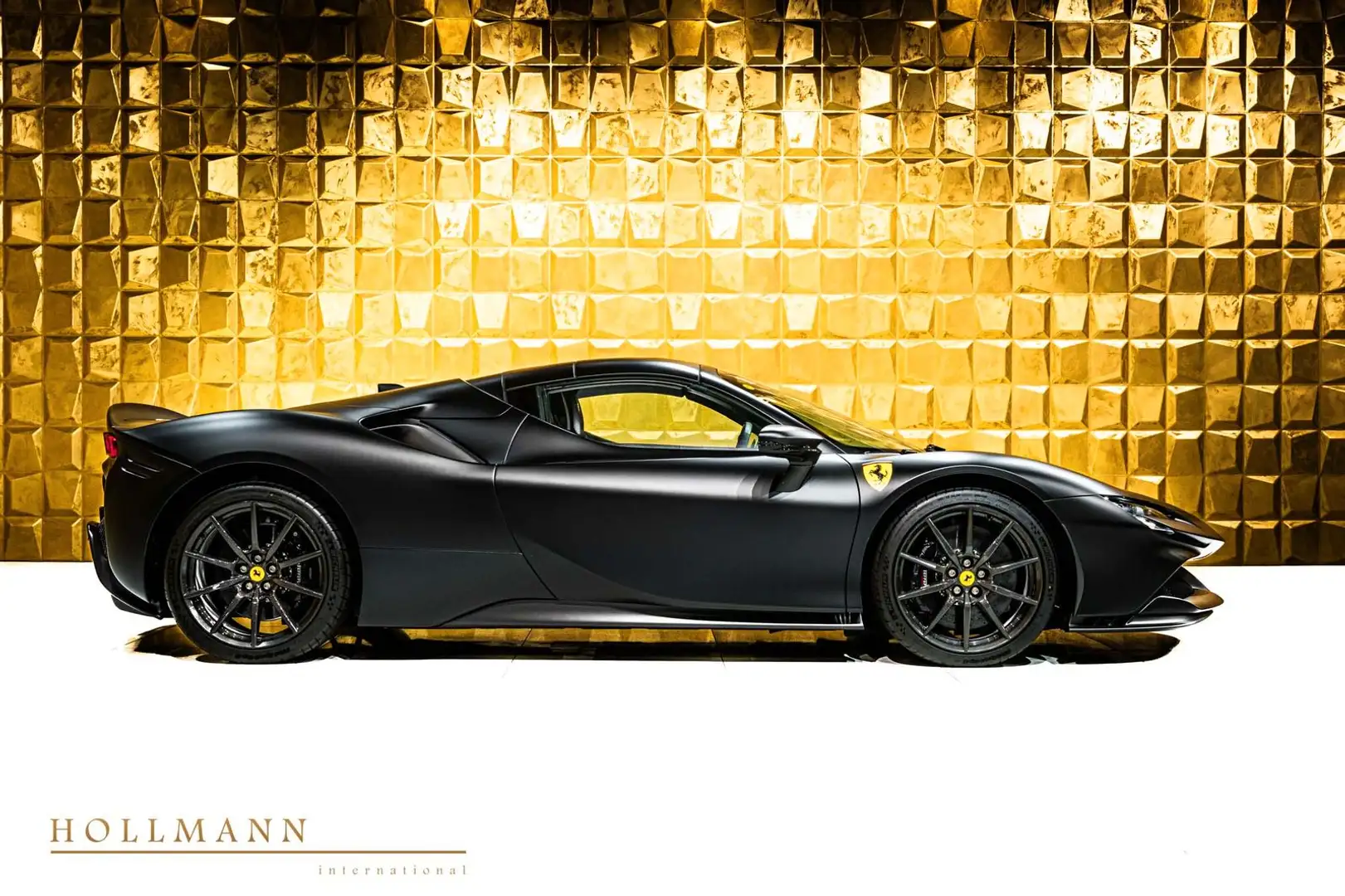 Ferrari SF90 Spider EXTENDED FIORANO+CARBON WHEELS+ Чёрный - 2