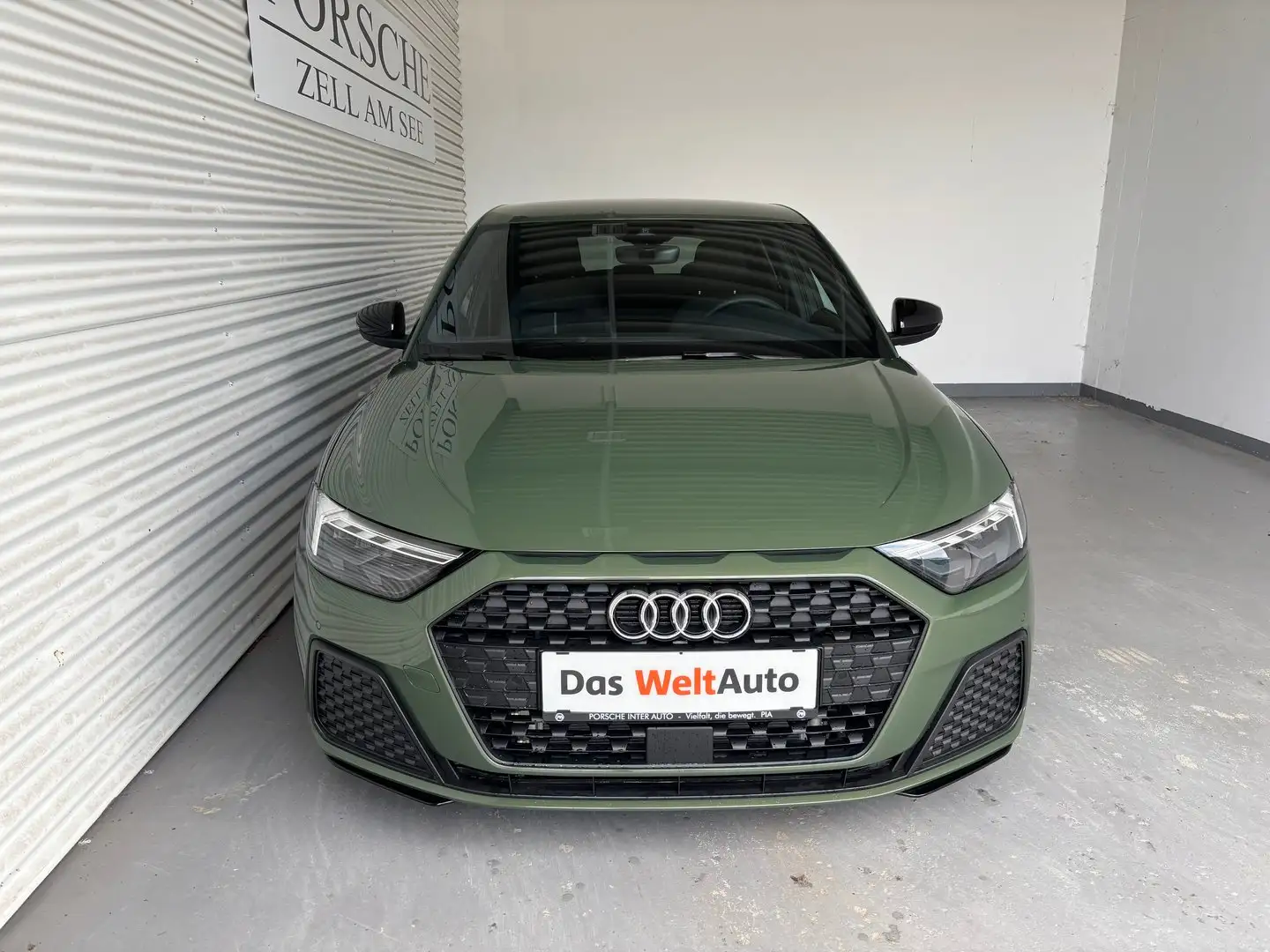 Audi A1 25 TFSI intense Grün - 2