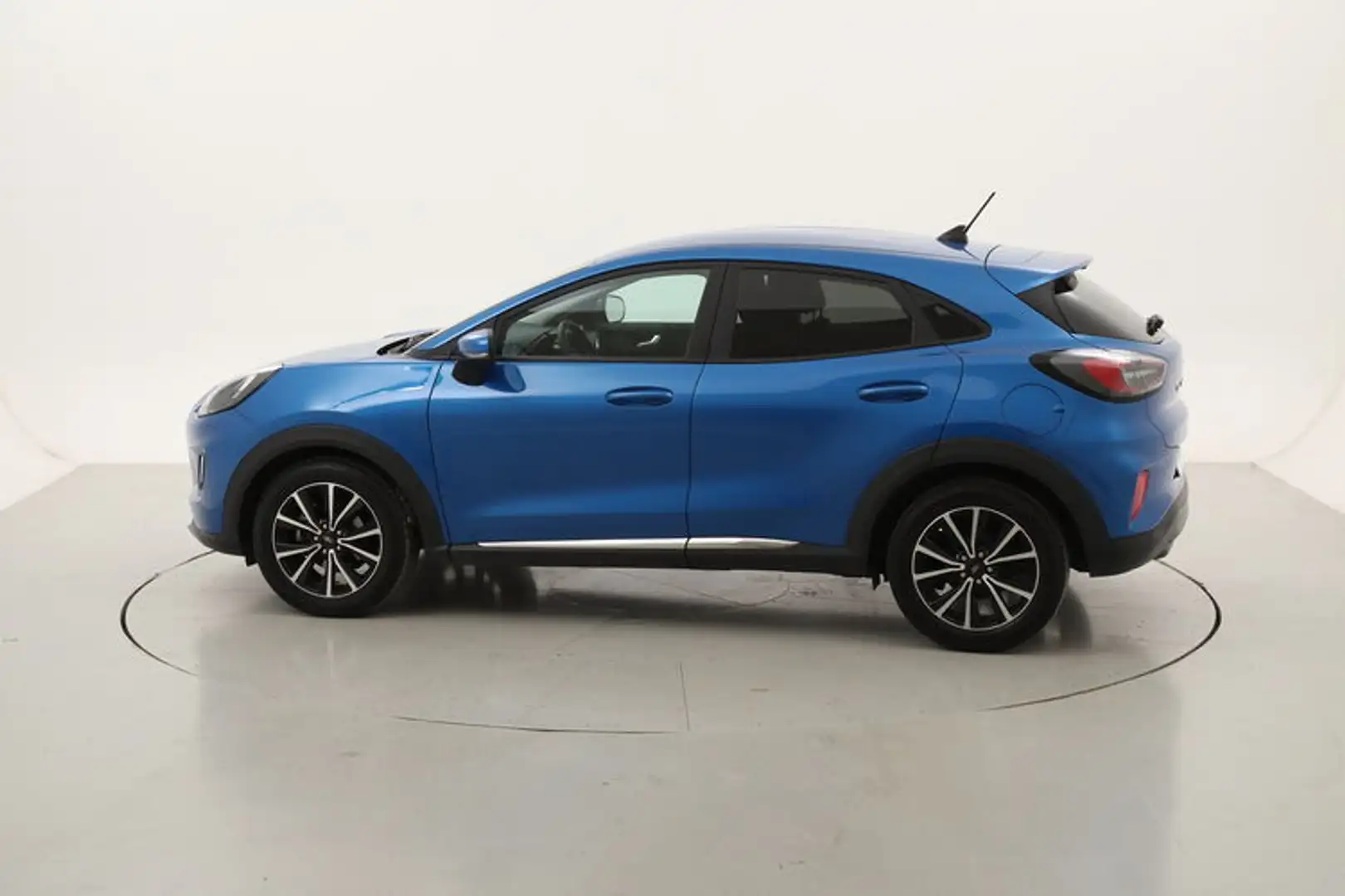 Ford Puma Titanium 1.0 Mild Hybrid 125CV Синій - 2