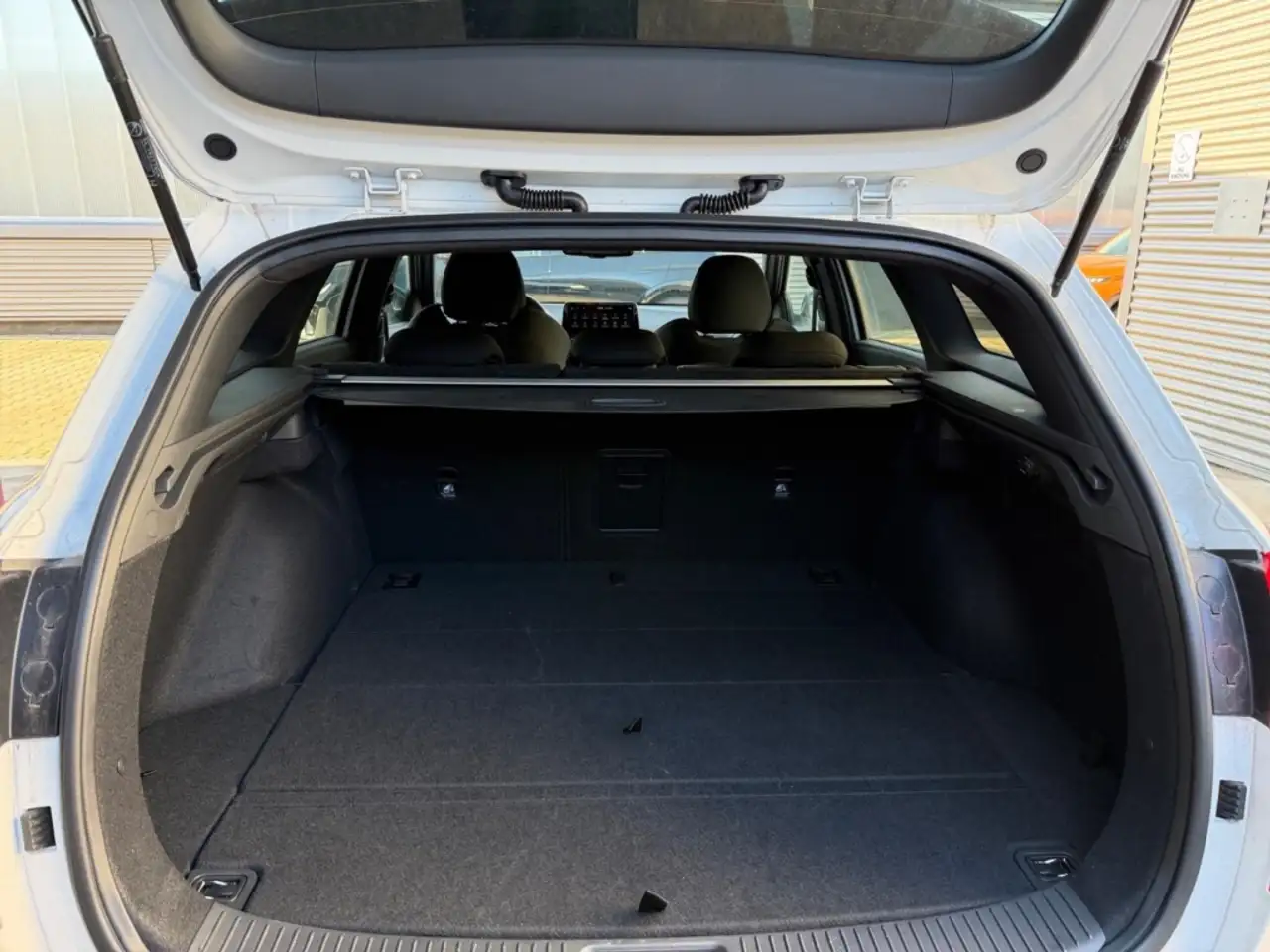 Hyundai i30 1.5 T-GDi N-Line++Jahreswagen!++Automatik!++ 12