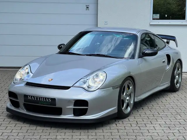 Porsche 996