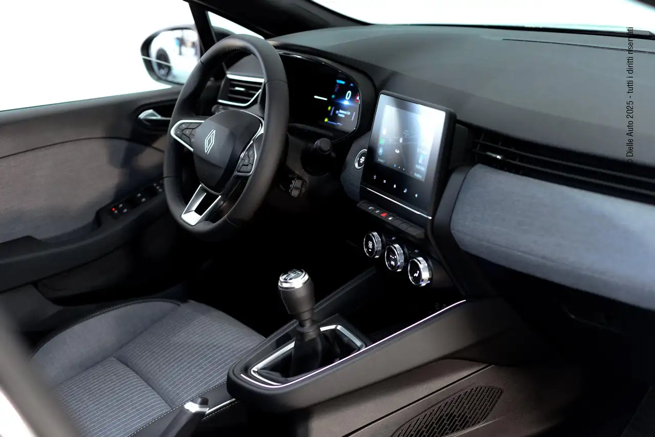 Renault Clio Clio 1.0 TCe 100CV MT GPL Techno 10