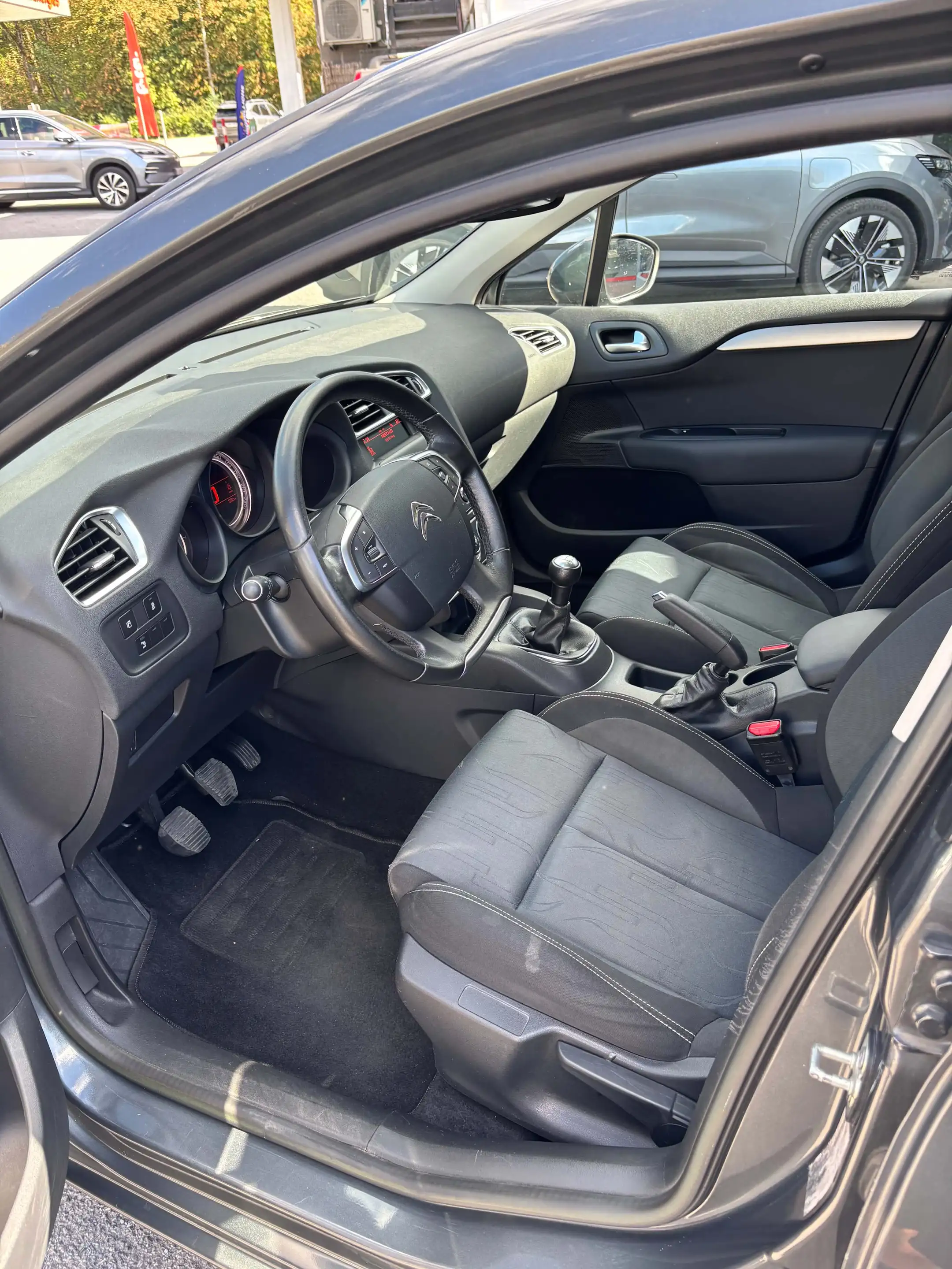 Citroen C4 C4 1.4i VTi Seduction — photo 7