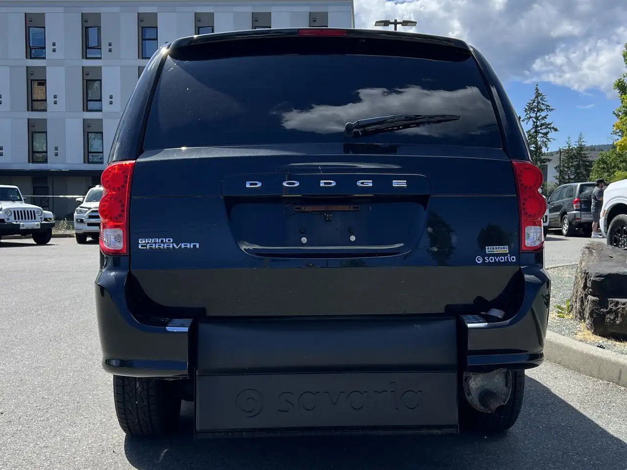 Dodge Grand Caravan photo Dodge Grand Caravan