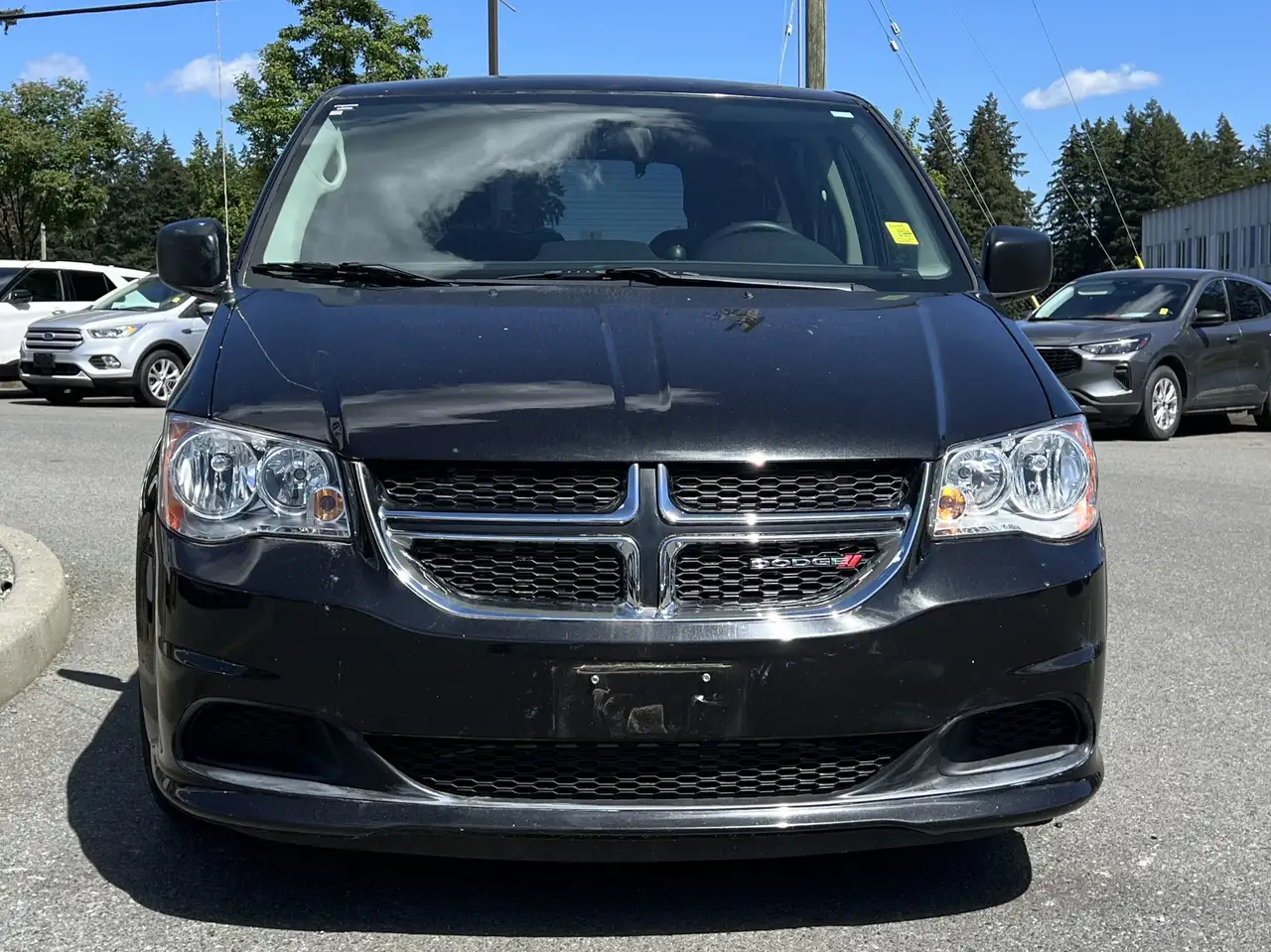 Dodge Grand Caravan photo Dodge Grand Caravan