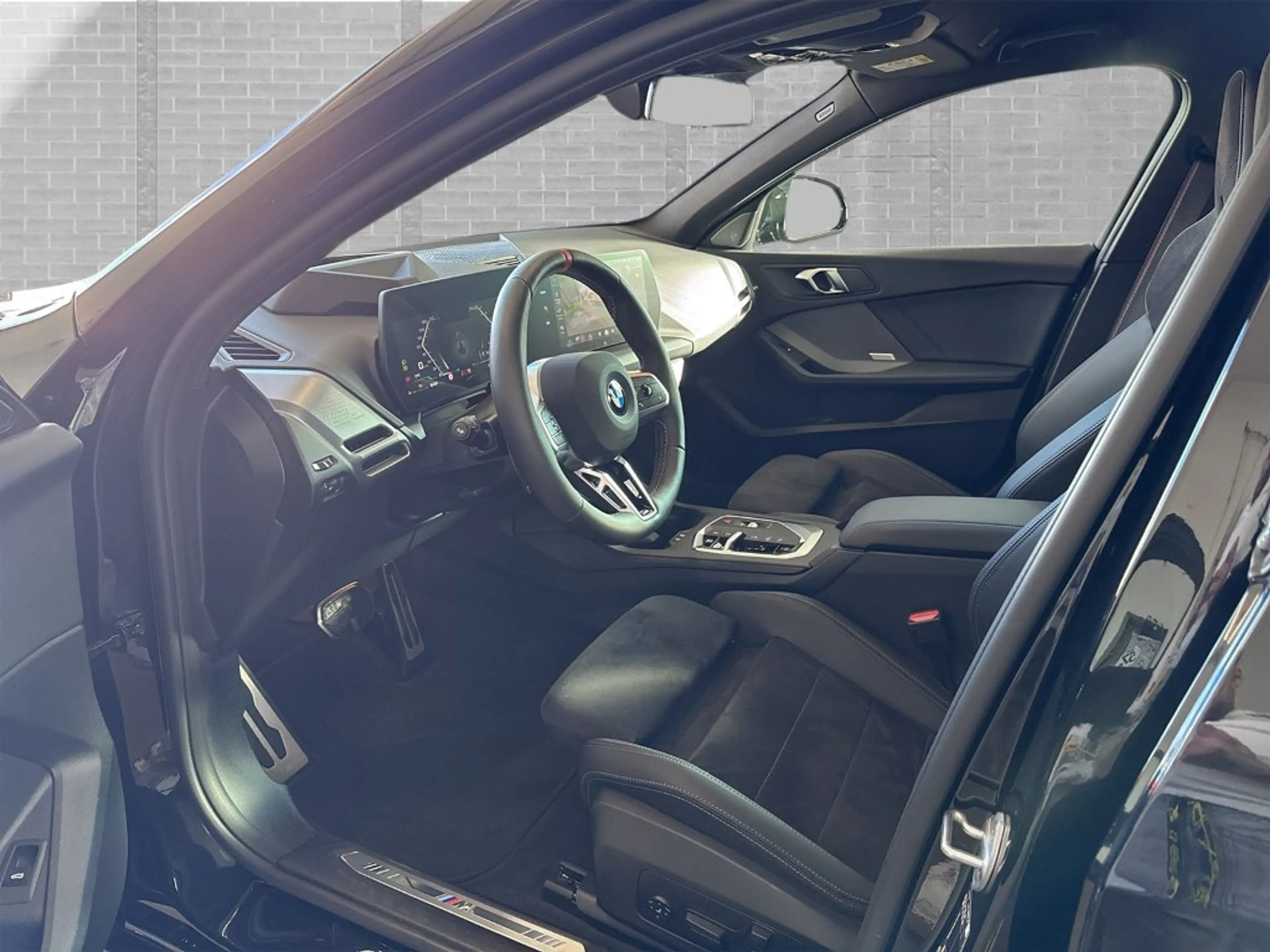 BMW 135 M135i xDrive — photo 6