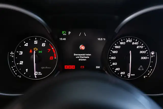 Alfa Romeo Stelvio Quadrifoglio 2,9 V6 ATX AWD Ansicht 7