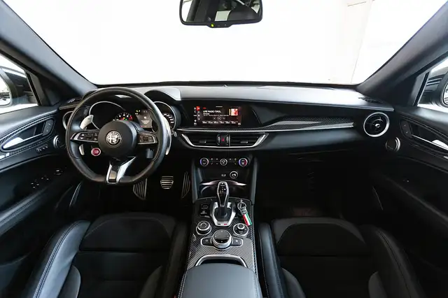 Alfa Romeo Stelvio Quadrifoglio 2,9 V6 ATX AWD Ansicht 5