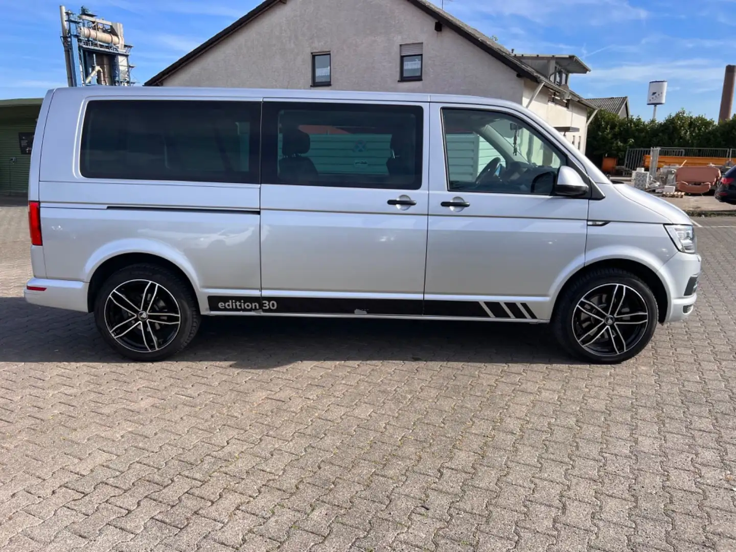 Volkswagen T6 Transporter T6  Bus Caravelle lang Xenon Abt Tunning 245ps Argent - 2