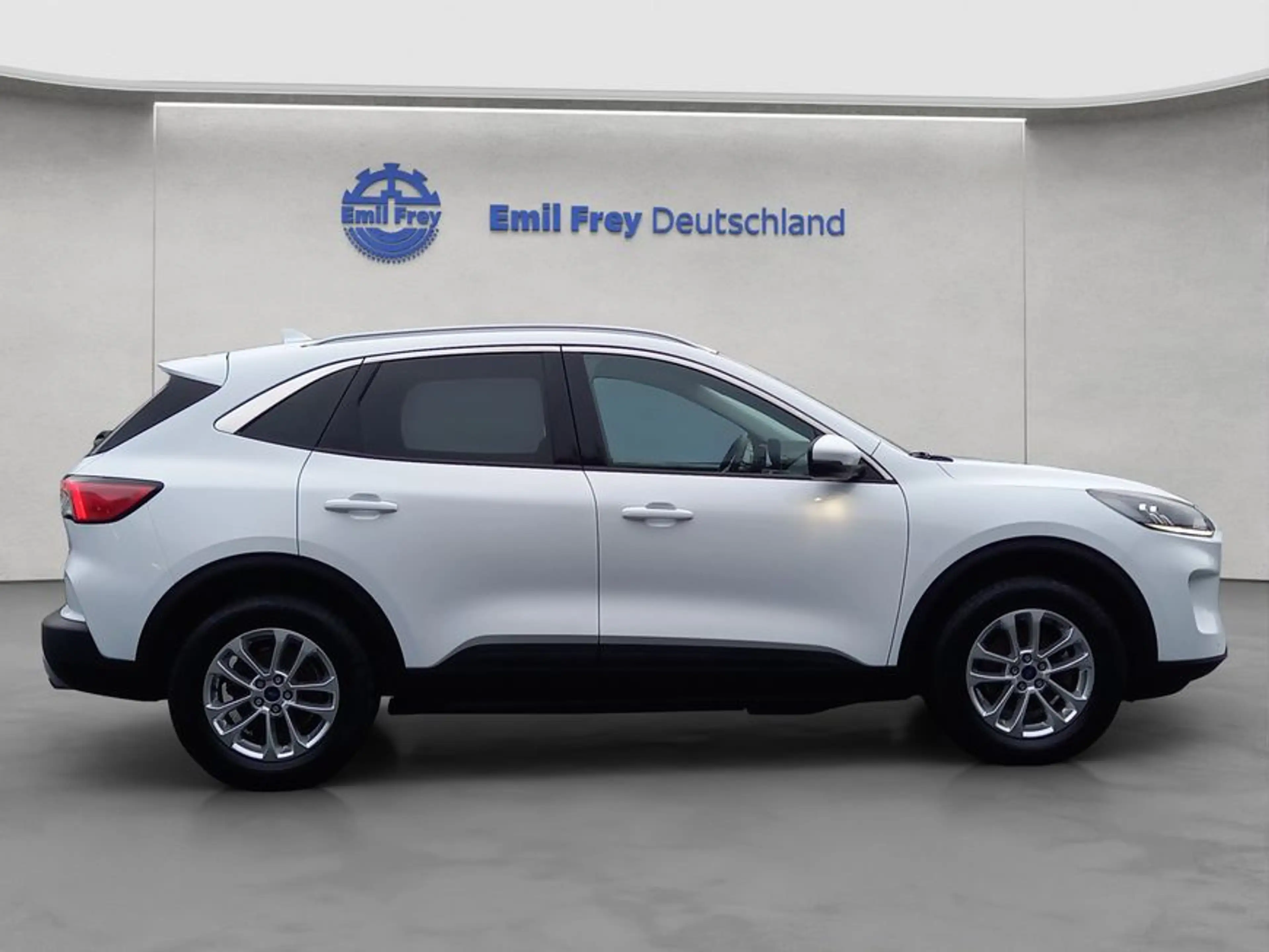 Ford Kuga 2.5 Duratec PHEV TITANIUM — photo 8