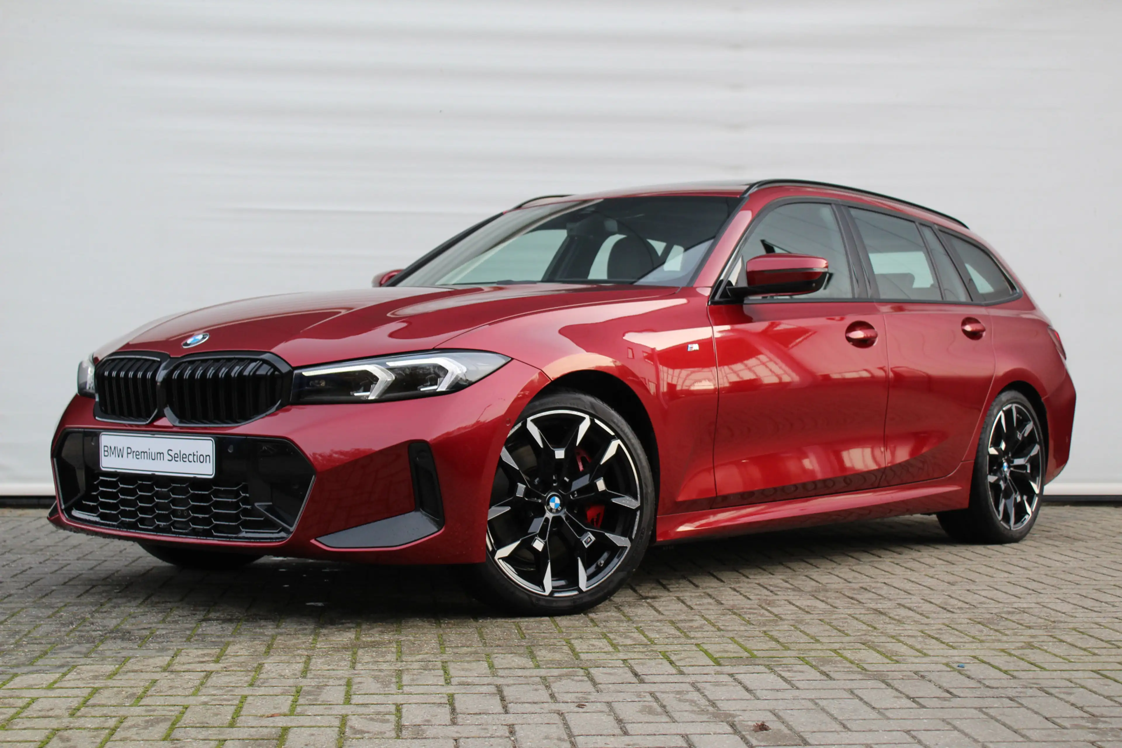BMW 330 3 Serie Touring 330i xDrive High Executive M Sport — photo 12