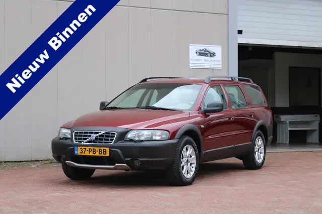 Volvo XC70 2.5 T AWD AUTOMAAT YOUNGTIMER 7-persoons