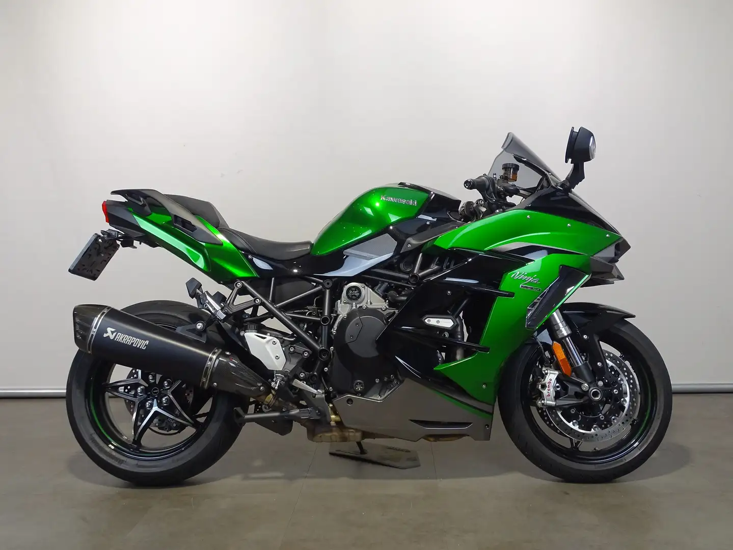 Kawasaki Ninja H2 SX SE PLUS zelena - 1