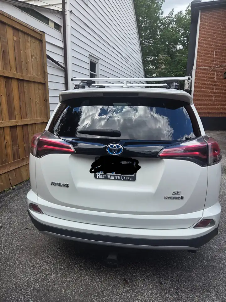 Toyota RAV 4 снимка Toyota RAV 4