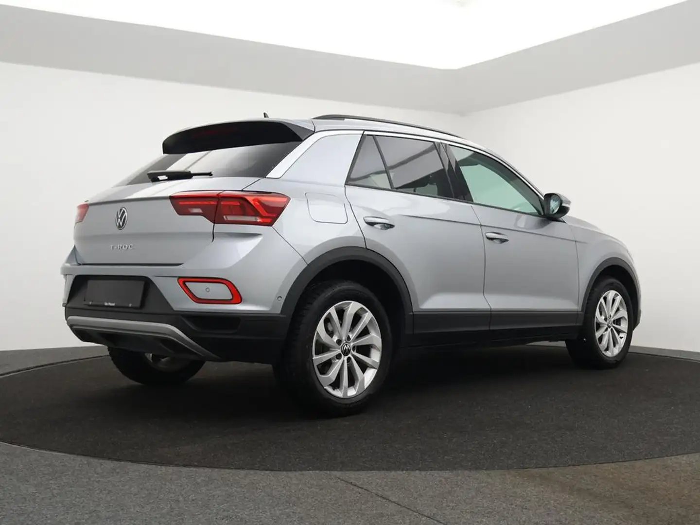 Volkswagen T-Roc T-Roc 1.0TSI Life 115PK *APP CONNECT*BLTH*ADAPTIVE CRUISE*PDC*DIGITAL DASHBOARD*... Silber - 2