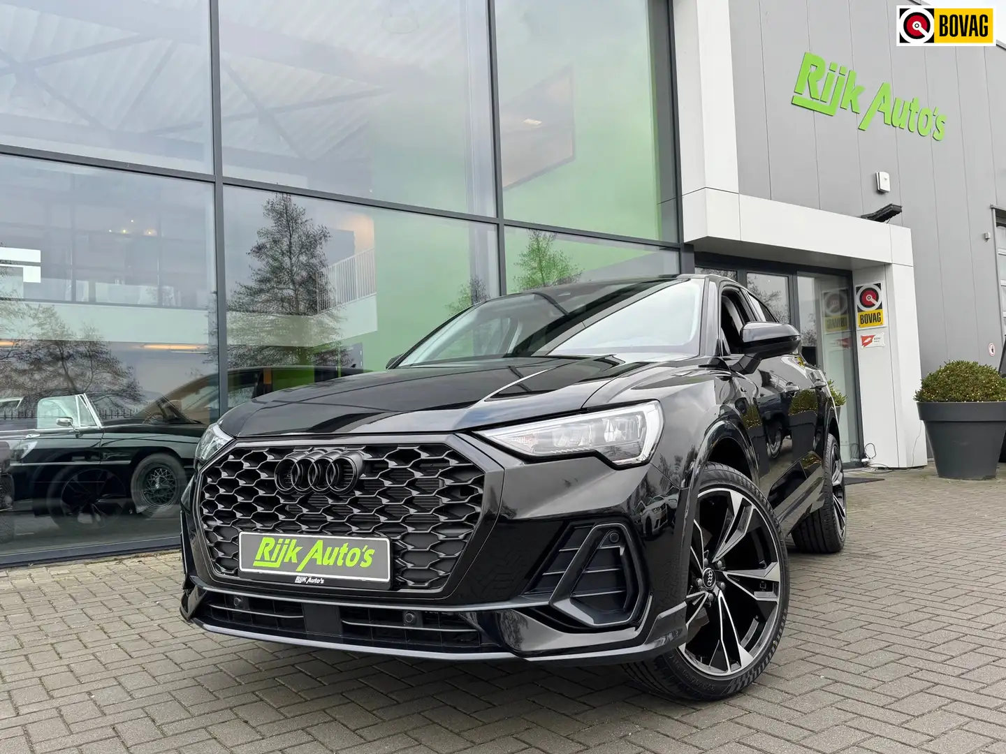 Audi Q3 Sportback 35 TFSI Advanced Edition EXPORT PRIJS EX Black - 1