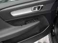 Volvo XC40 T3 Momentum Schwarz - thumbnail 22