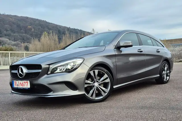 Mercedes-Benz CLA Shooting Brake CLA 180, Navi, LED.