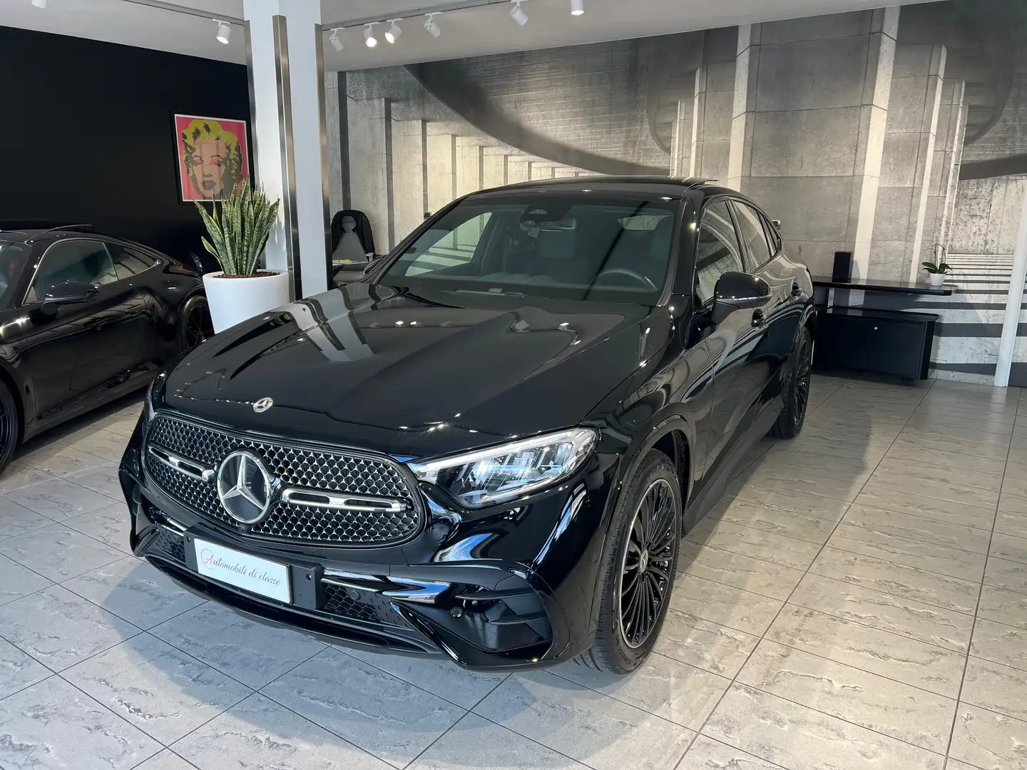 Mercedes-Benz GLC 220 Coupe d  4matic -Amg-premium-ufficiale -MY 2025 Schwarz - 2
