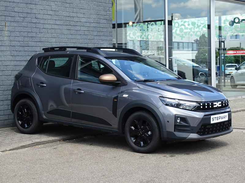 Dacia Sandero 1.0 TCe 110 limited edition FULL OPTIONS / METALLI — photo 5
