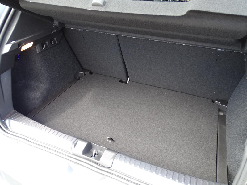 Dacia Sandero 1.0 TCe 110 limited edition FULL OPTIONS / METALLI — photo 31