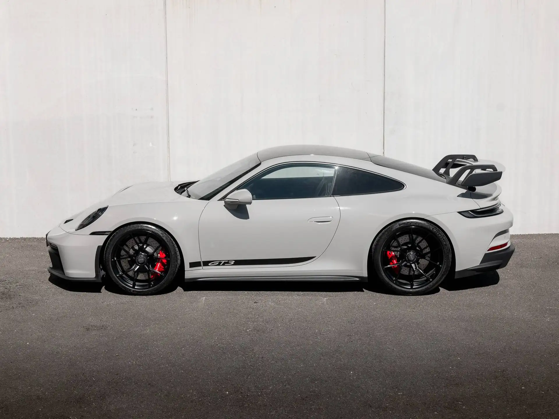 포르쉐 911 GT3 2024 화이트 사진 7
