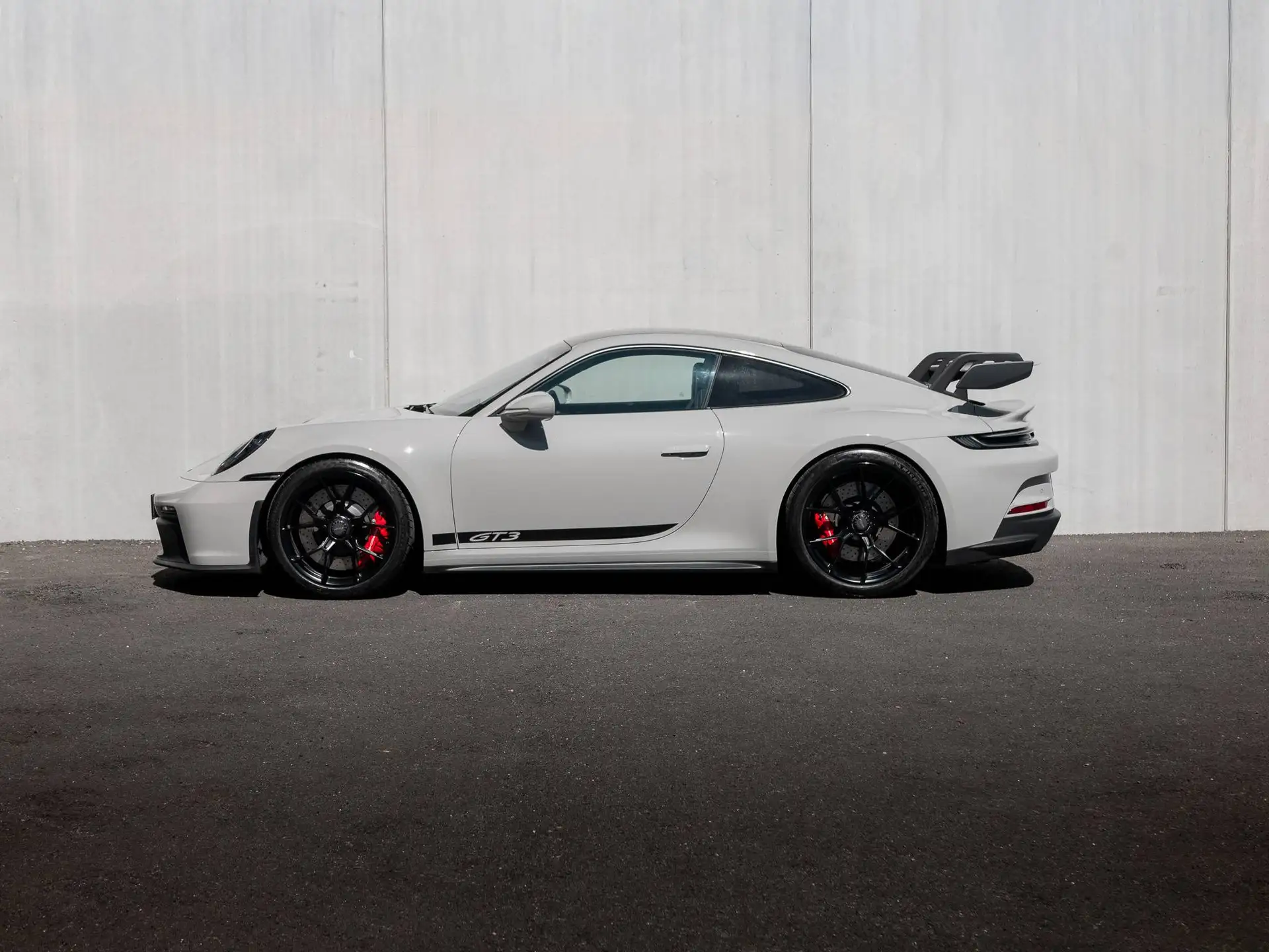 포르쉐 911 GT3 2024 화이트 사진 6