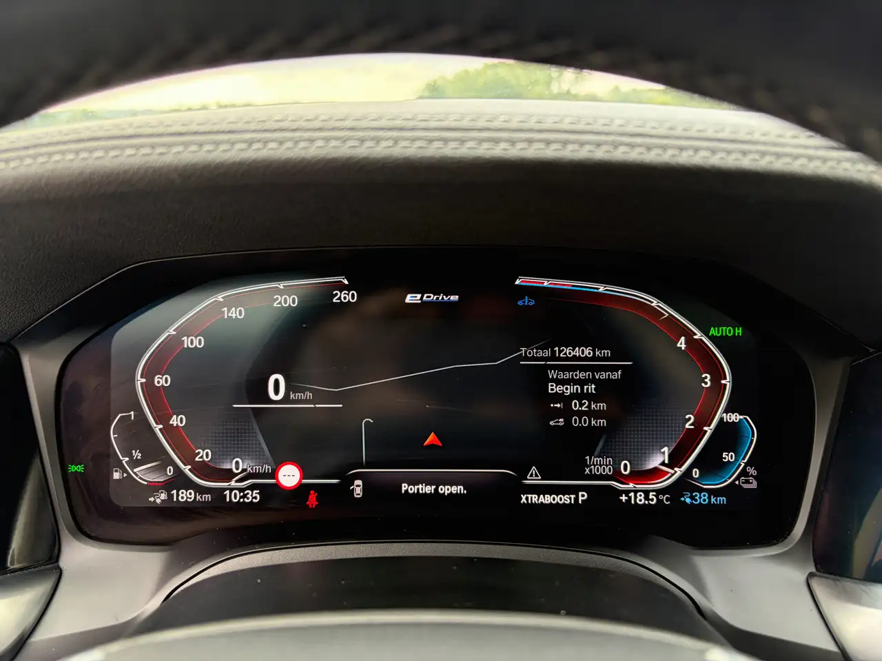 BMW 330 Touring 330eA PHEV * PANO * 360° CAMERA * HUD * LEDER *, миниатюра 16