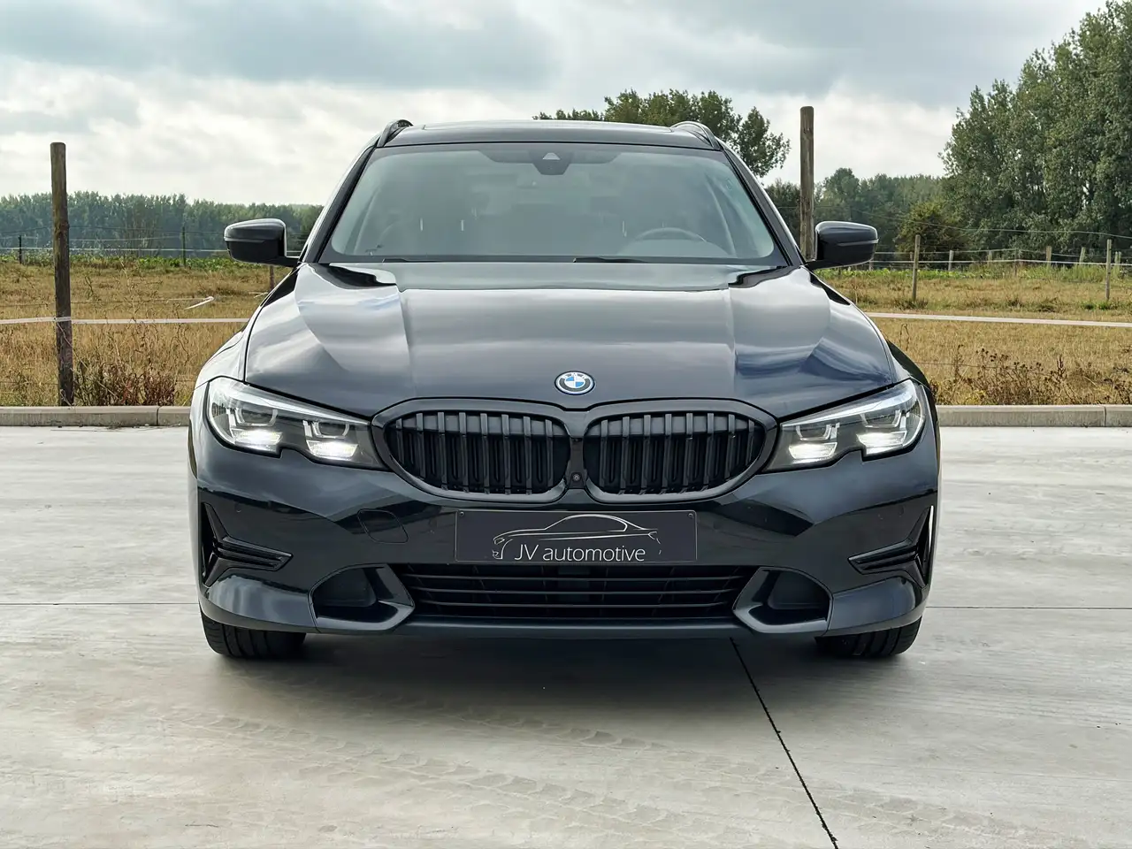 BMW 330 Touring 330eA PHEV * PANO * 360° CAMERA * HUD * LEDER *, миниатюра 3
