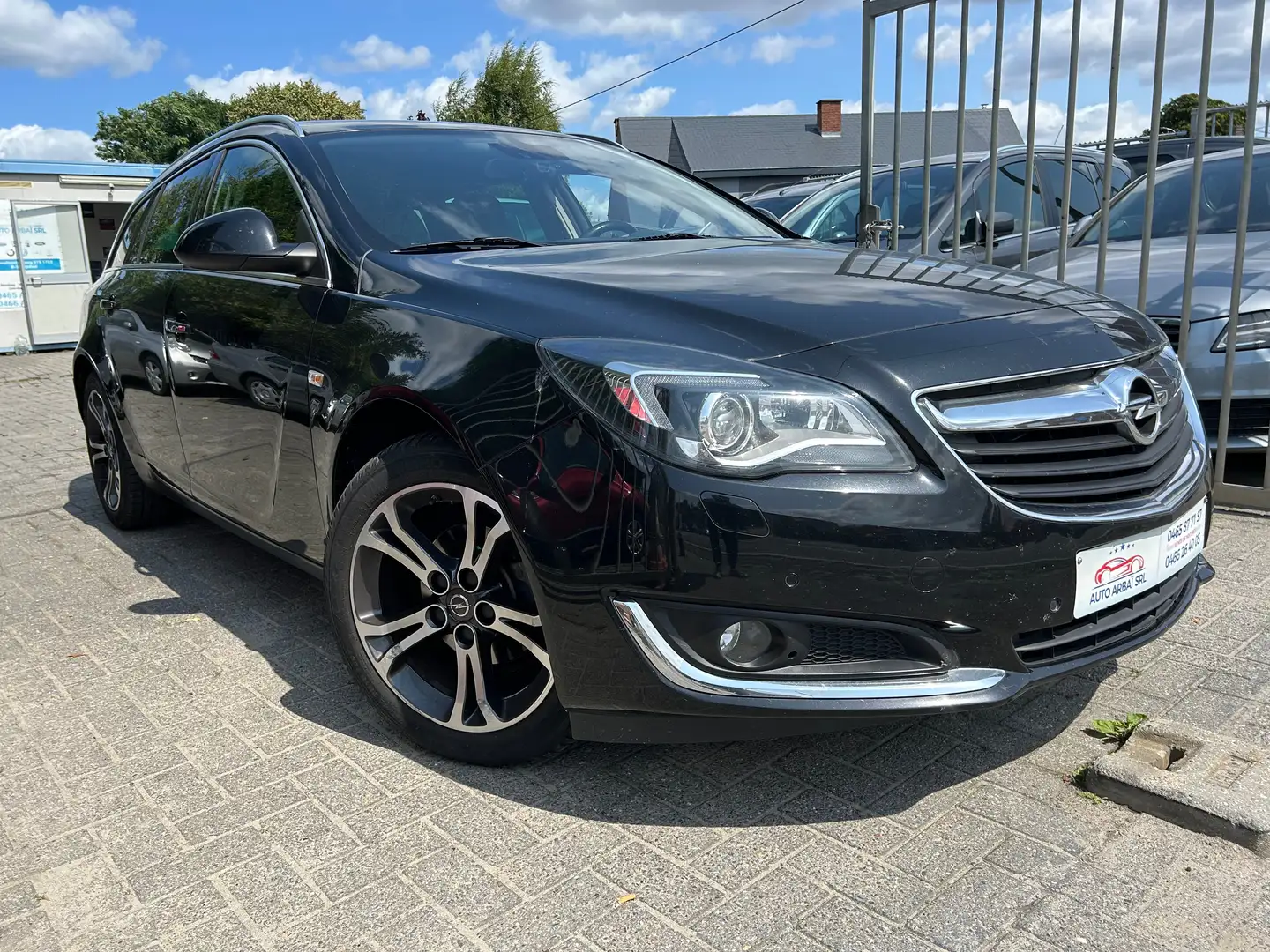 Opel Insignia Insignia Sports Tourer 1.6 CDTi ECOTEC Cosmo Schwarz - 1