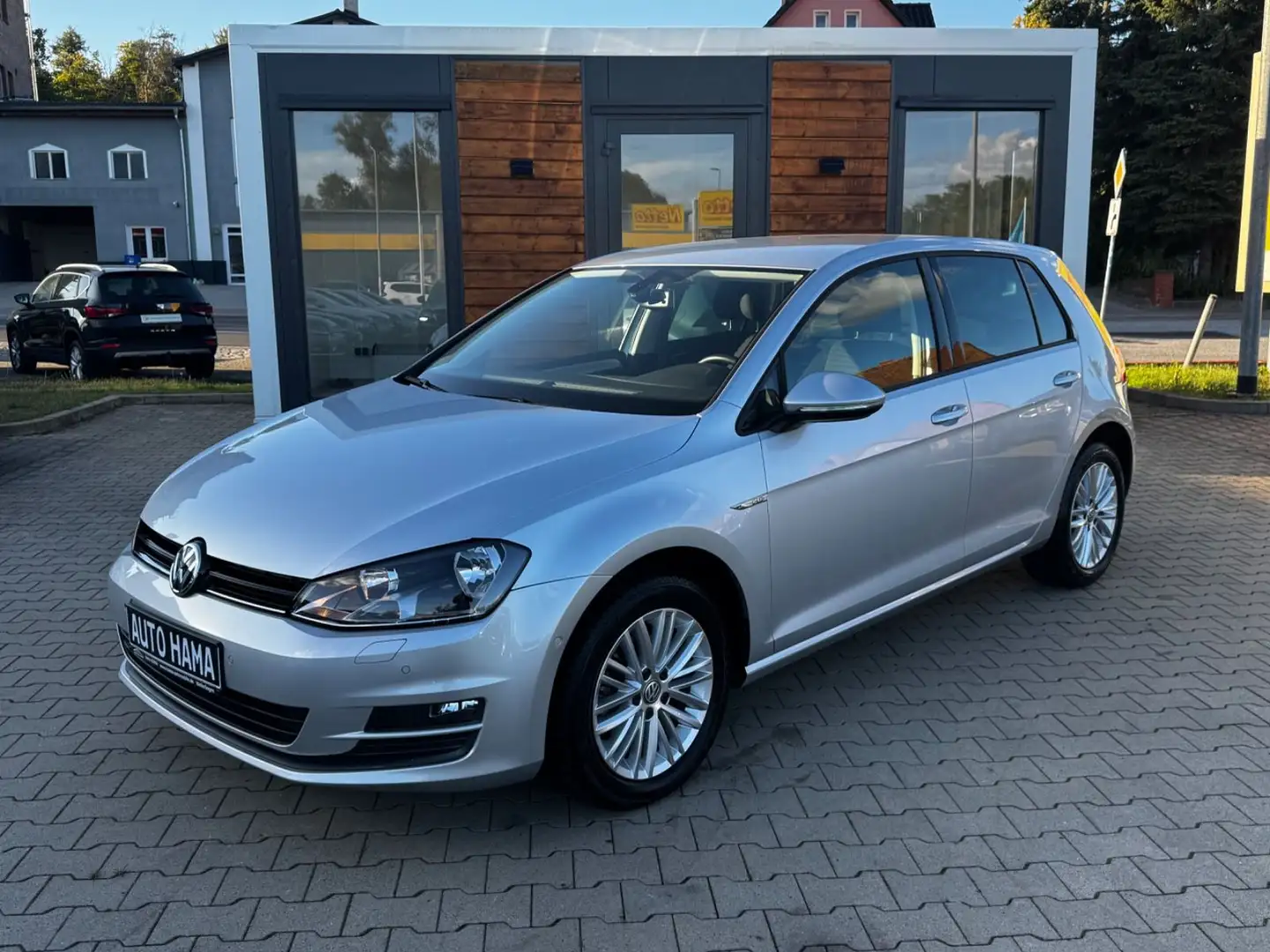 Volkswagen Golf 1.2 TSI Lim. Cup *PARKLENK*15TKM*EINMALIG* Silber - 2