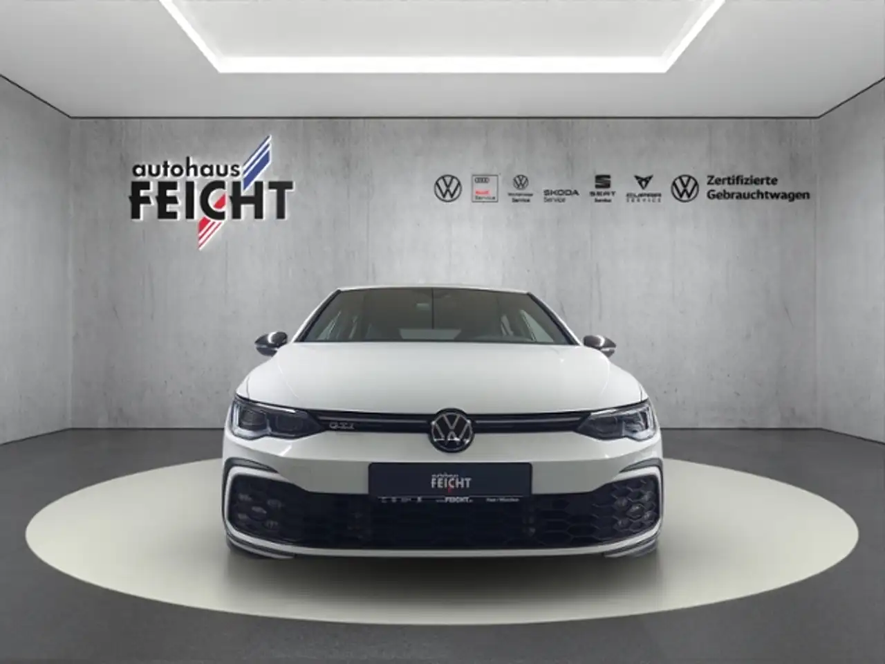 Volkswagen Golf VIII GTI 2.0 TSI MATRIX-LED+NAV+RFK+APP+ACC 5