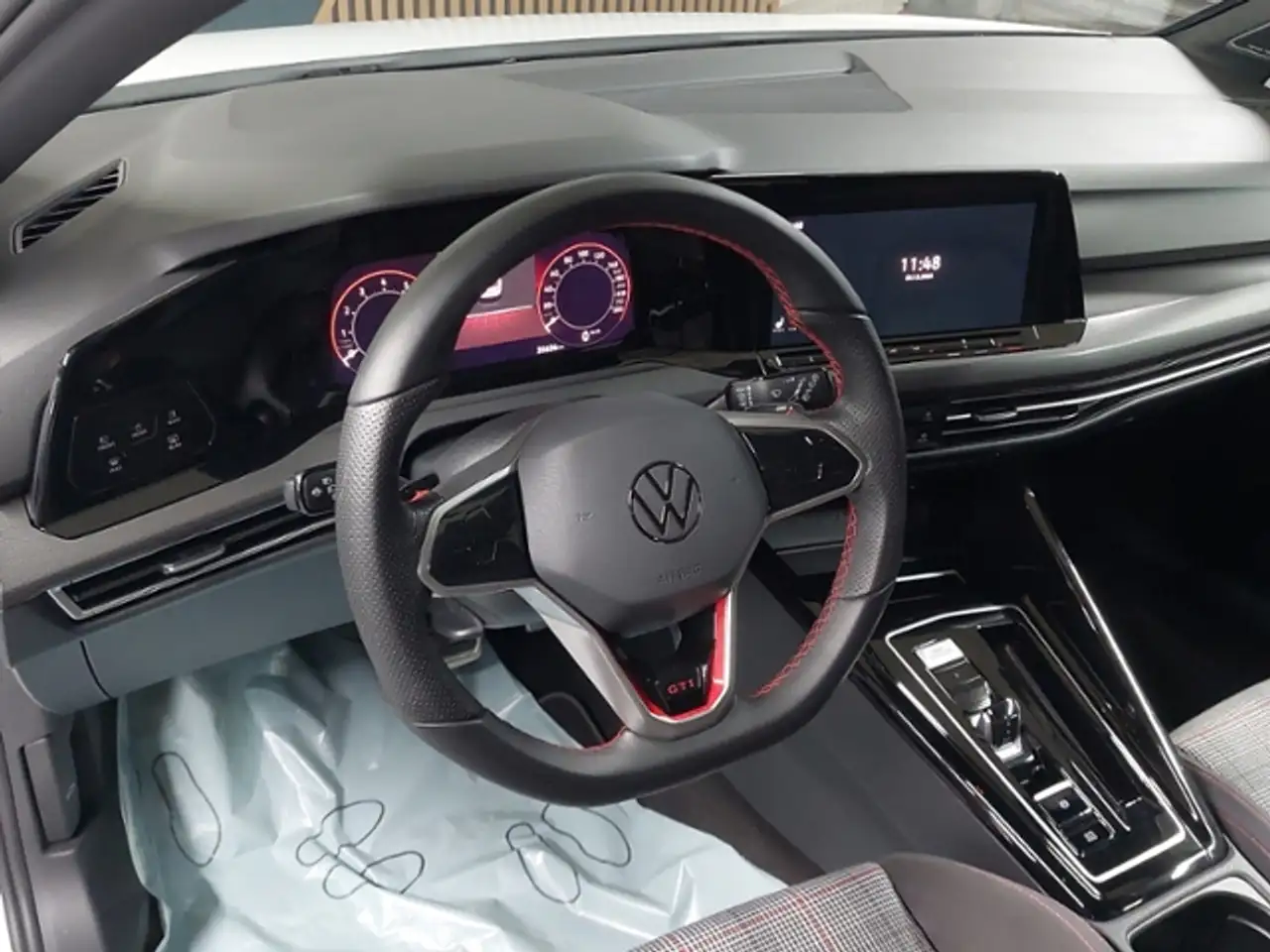 Volkswagen Golf VIII GTI 2.0 TSI MATRIX-LED+NAV+RFK+APP+ACC 7