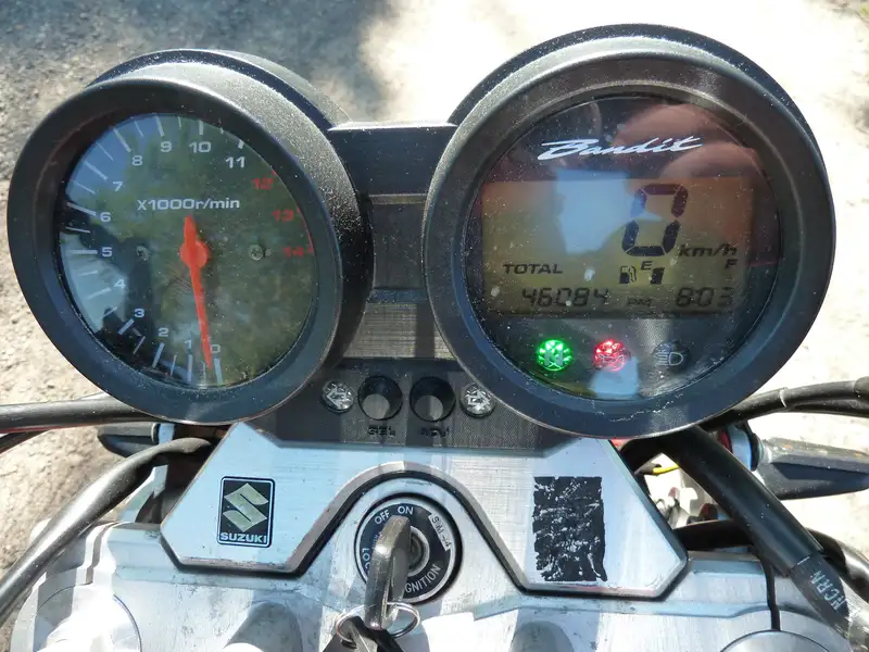 Suzuki Bandit 650 - foto 8