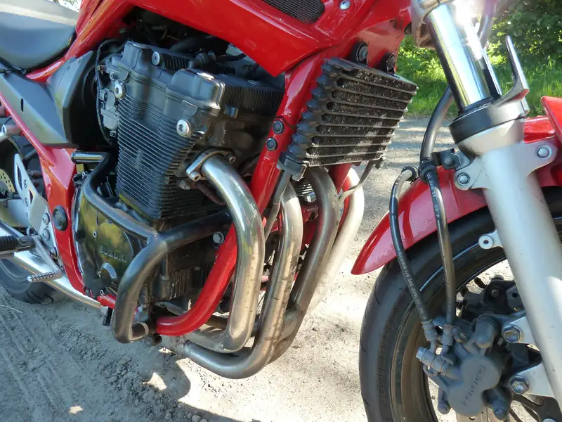 Suzuki Bandit 650 - foto 5